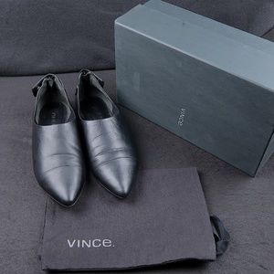 Vince Noel Cap Toe Flat